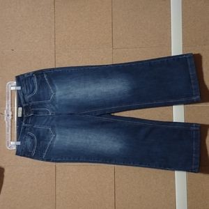 EARL JEANS SIZE 8P IN A BEAUTIFUL FADED BLUE DEMIN COTTON POLYESTER BLEND